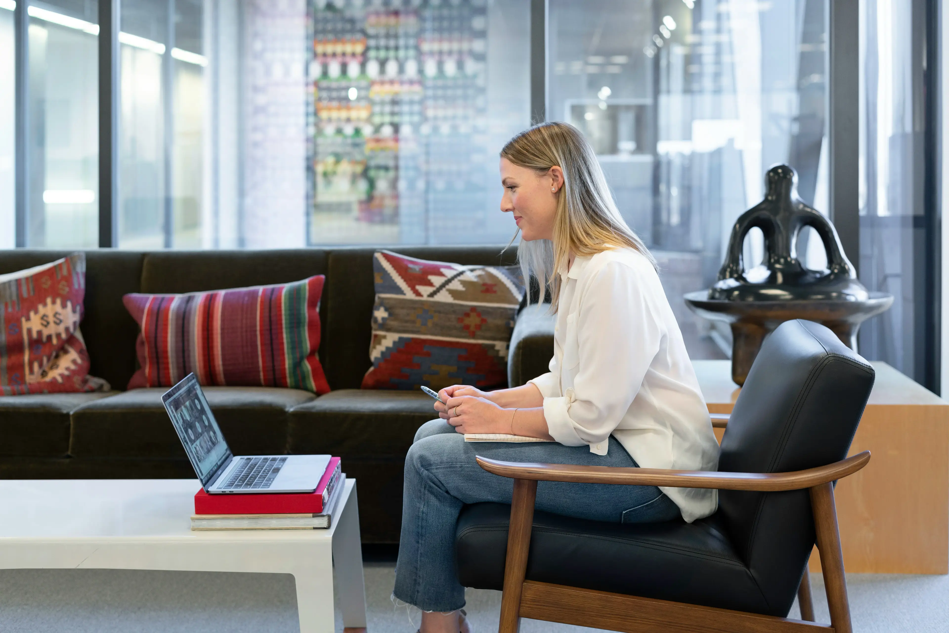 Running research sessions with AI