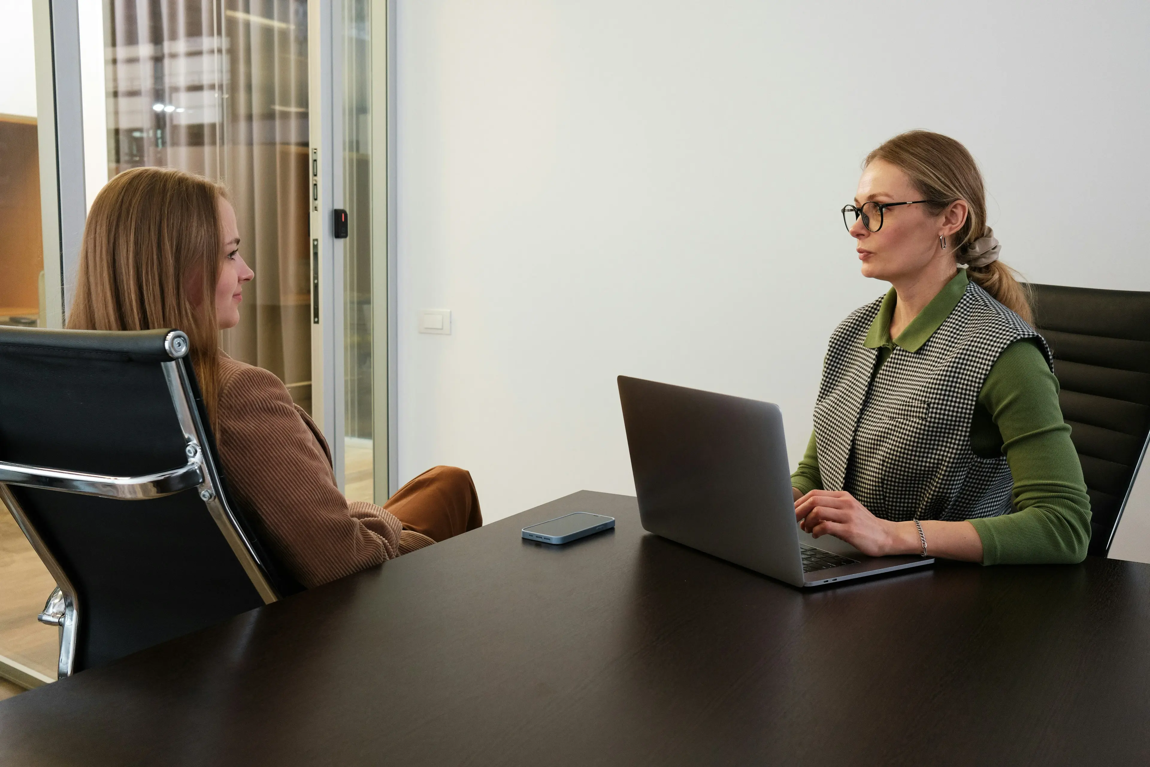 stakeholder-interviews-1.webp